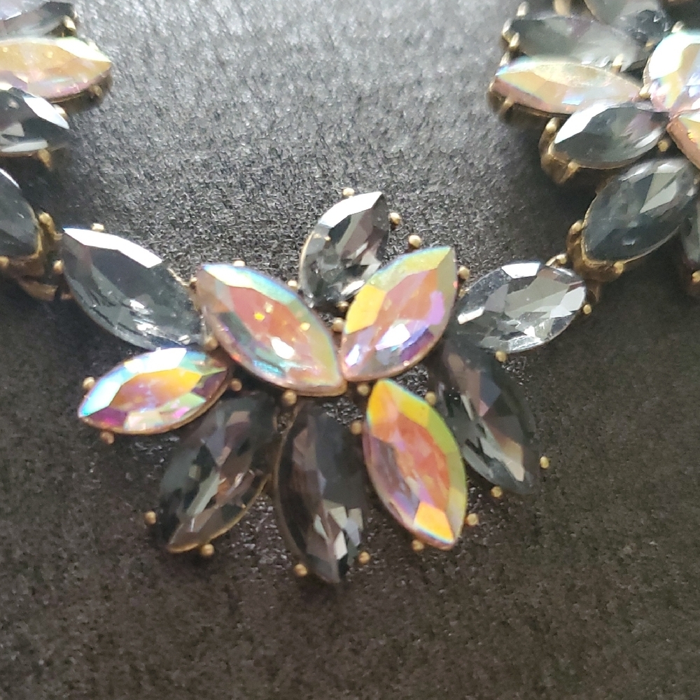 J.Crew Iridescent Crystal Floral Statement Necklace – NWT - Picture 5 of 6